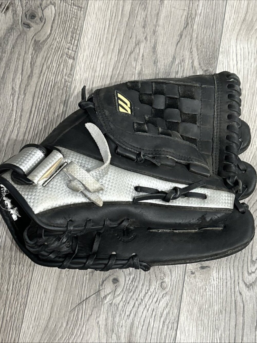 Mizuno MMX 122LP Baseball & Softball Glove Professional Model 12" RHT - Ballpark
